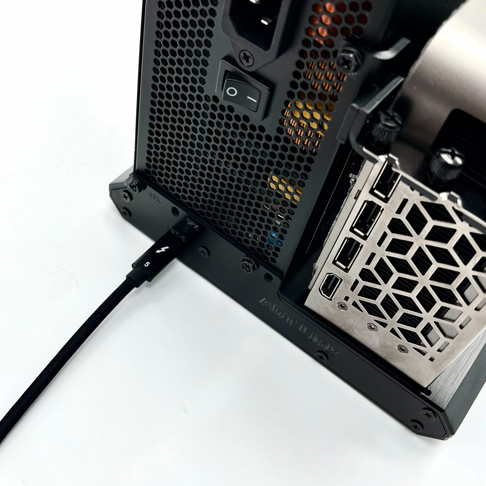 Dock de Placa Gráfica Externa  - Thunderbolt 4 External Gpu Enclosure avaliação e preço